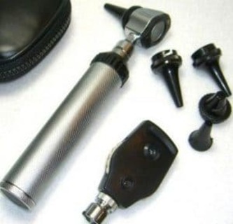 Medical supplies article on ophthalmoscopes